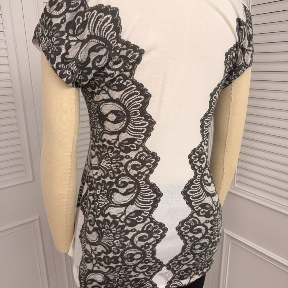 Vintage Cache B & W Sz M Top w/ Stones - Picture 7 of 12